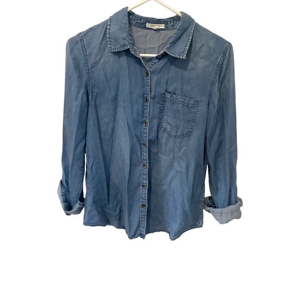 Maurice’s Blue Chambray Button Up Denim Shirt - Picture 1 of 9